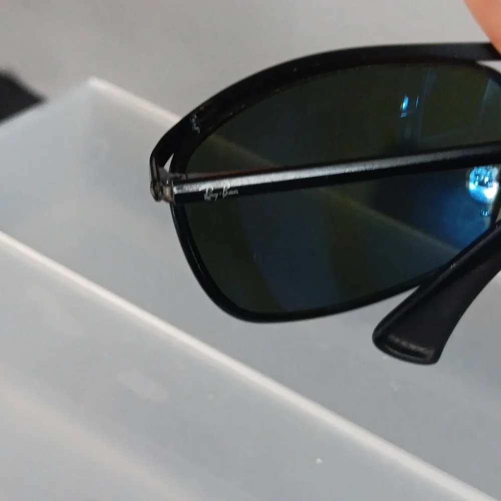 Ray-Ban Black Olympian Sunglasses Polarized, flex - Picture 5 of 9